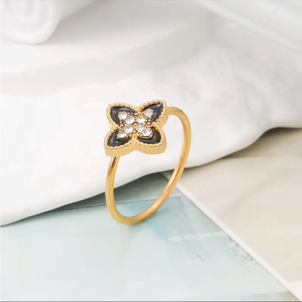 18k Plated Clover Ring